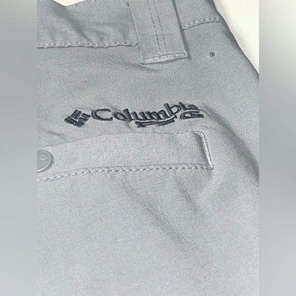 Columbia PFG Gray Cargo Pants Performance Fishing Gear Lightweight Relaxed Fit - Picture 1 of 11